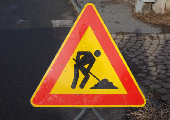 Réfection de chaussée avenue Galois : stationnement et circulation temporairement interrompus !