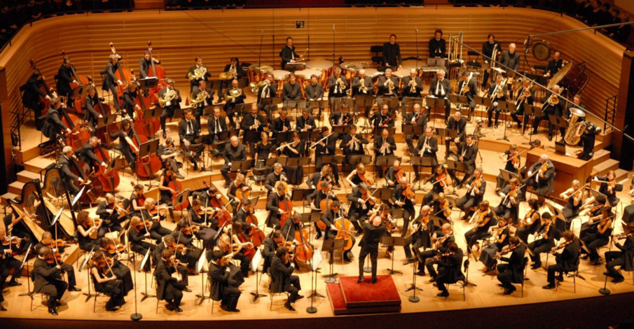 Vous avez envie de partager une expérience au sein d'un orchestre symphonique de grande qualité ?