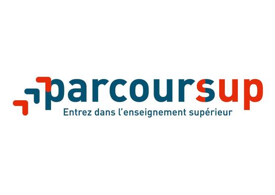 Ouverture du site d'information Parcoursup 2024