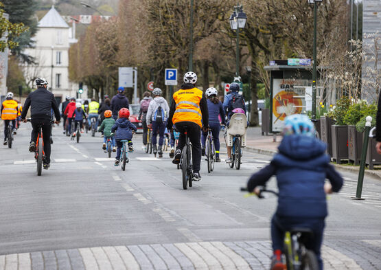 Mai à vélo : en piste !