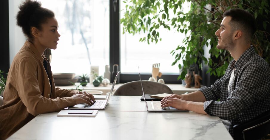 Job dating : Adom en mouvement 